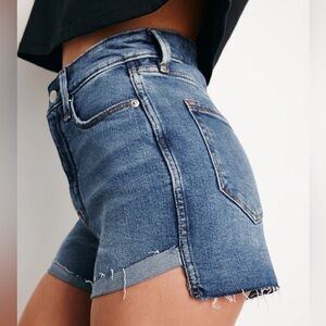 Good American 90s cutoff jean shorts